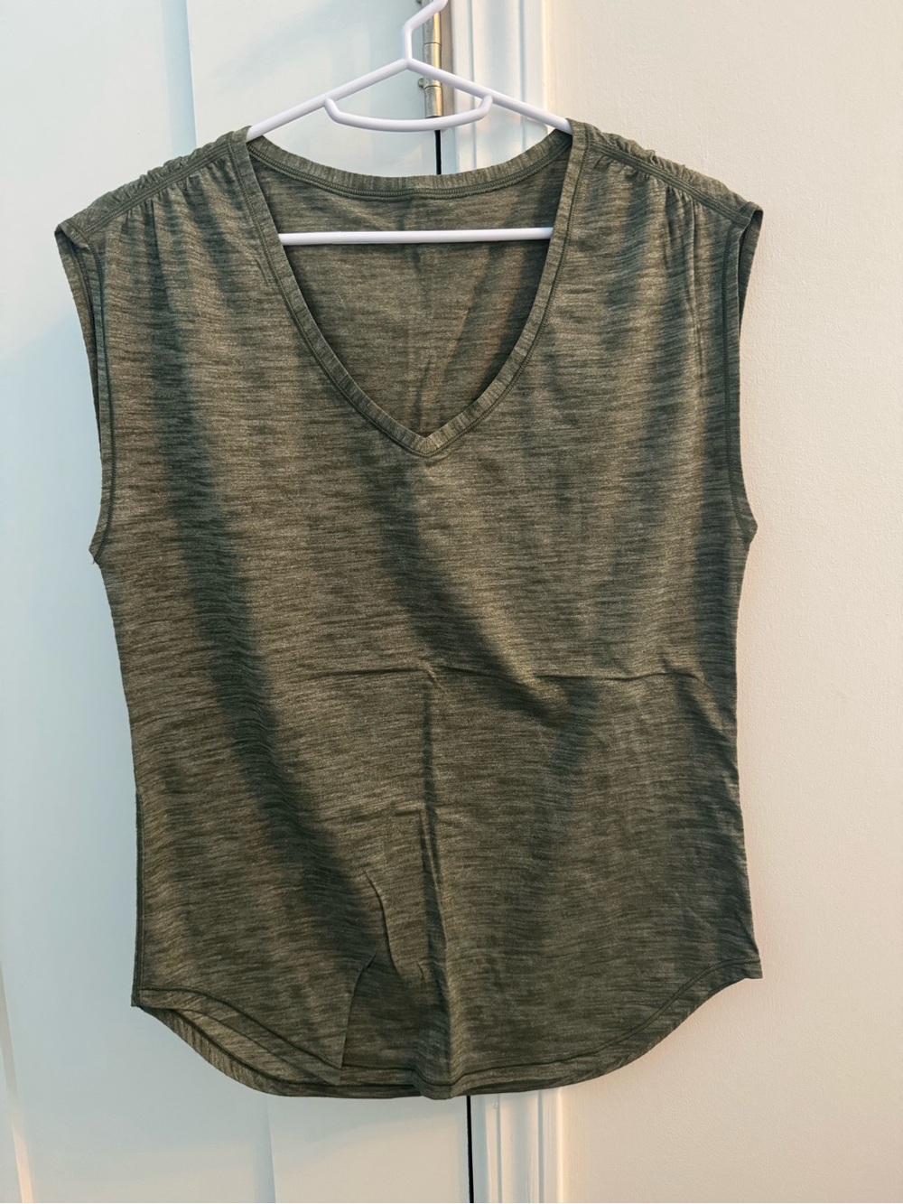 Lululemon Sleeveless V-Neck Women’s Top in Olive Green
